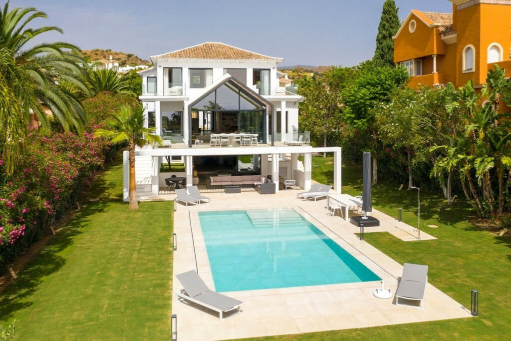 Detached Villa Nueva Andalucía Málaga