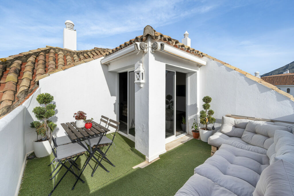 Penthouse The Golden Mile Málaga - image 4