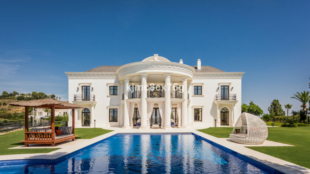 Detached Villa Hacienda Las Chapas Málaga