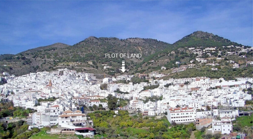 Land Cómpeta Málaga