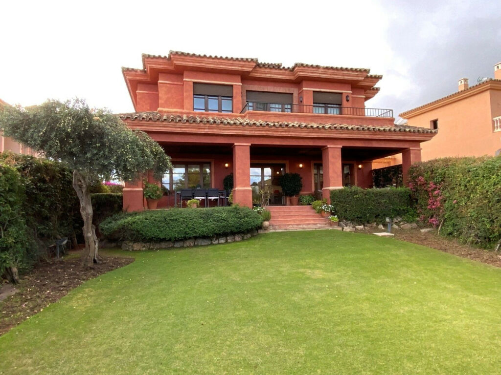 Detached Villa Marbella Málaga