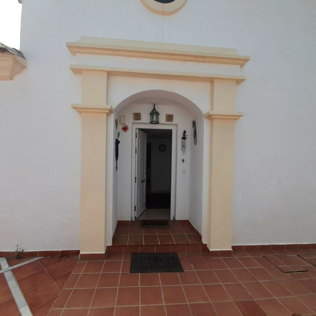 Semi-Detached House Alhaurin Golf Málaga - image 10