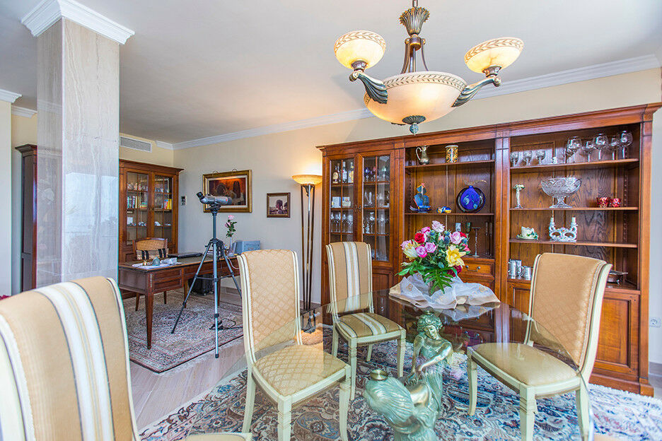 Penthouse Elviria Málaga - image 10