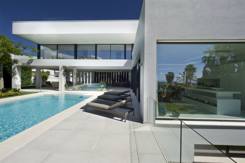 Detached Villa Benahavís Málaga - image 10