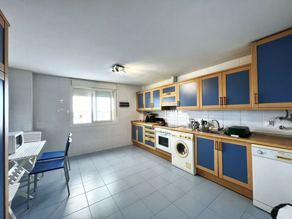 Top Floor Apartment Nueva Andalucía Málaga - image 10
