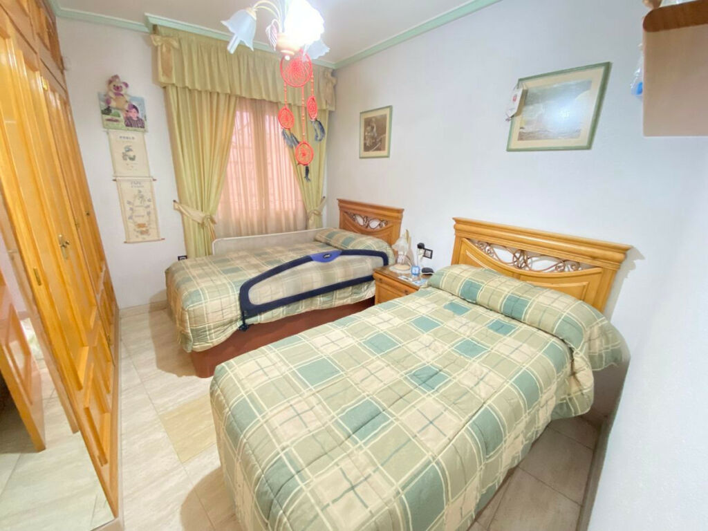 Townhouse Formentera del Segura Alicante - image 10