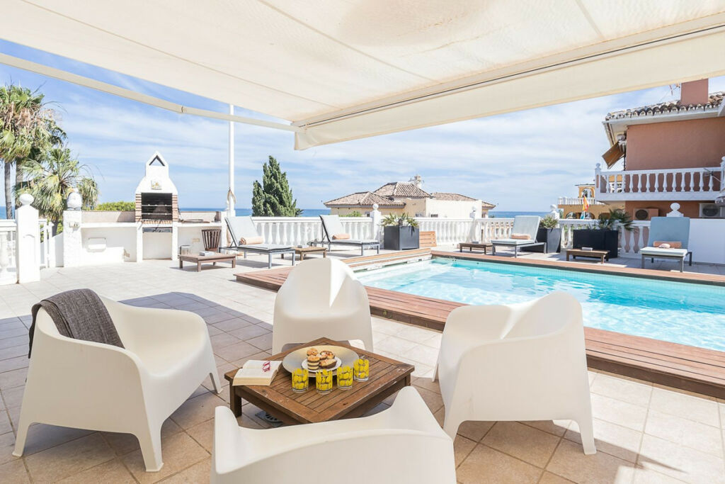 Detached Villa Torrenueva Málaga - image 11