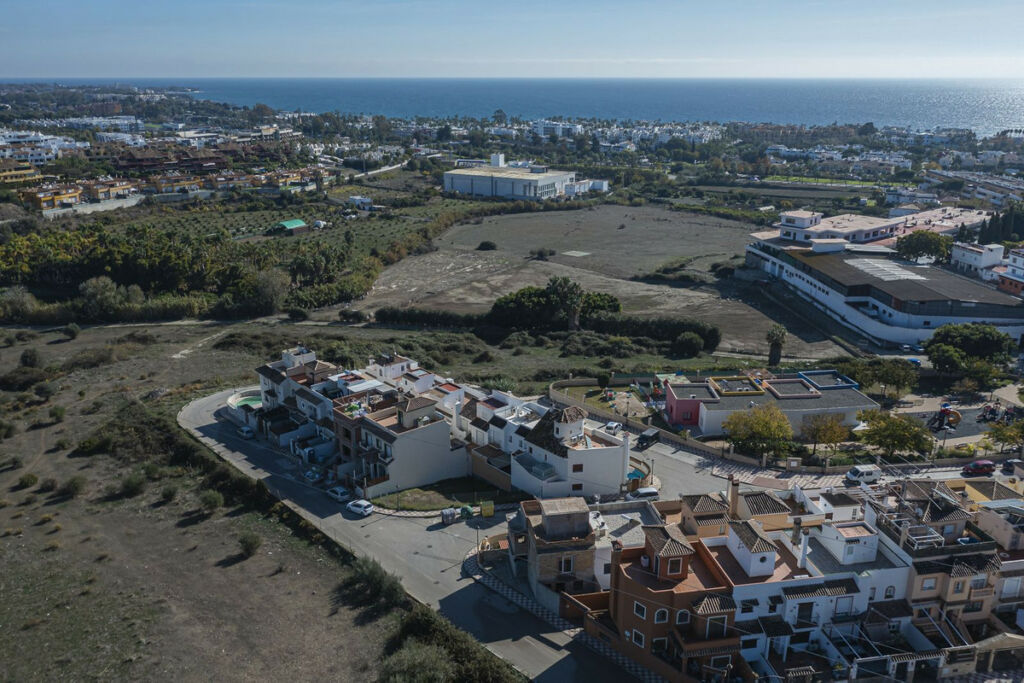 Residential Plot Cancelada Málaga - image 11