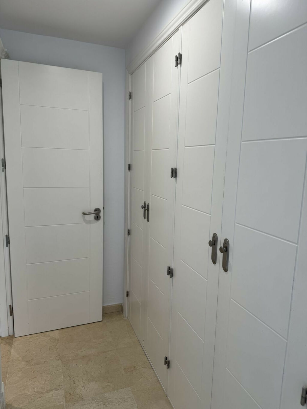Middle Floor Apartment Nueva Andalucía Málaga - image 12