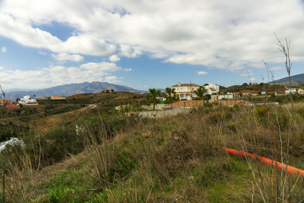 Residential Plot Mijas Golf Málaga - image 11