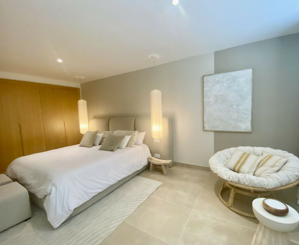 Detached Villa Benahavís Málaga - image 11