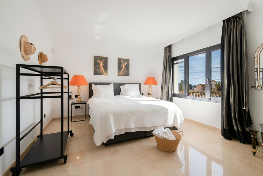 Detached Villa El Rosario Málaga - image 12