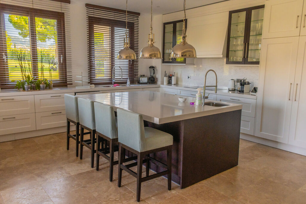 Detached Villa Guadalmina Alta Málaga - image 12