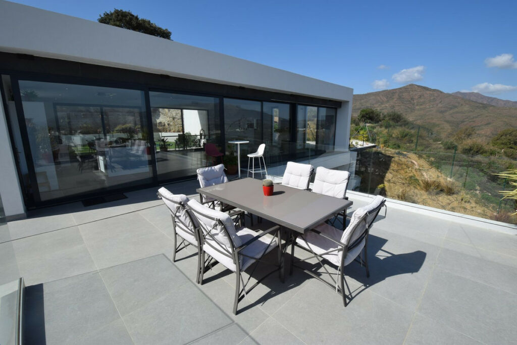 Detached Villa La Cala Golf Málaga - image 12
