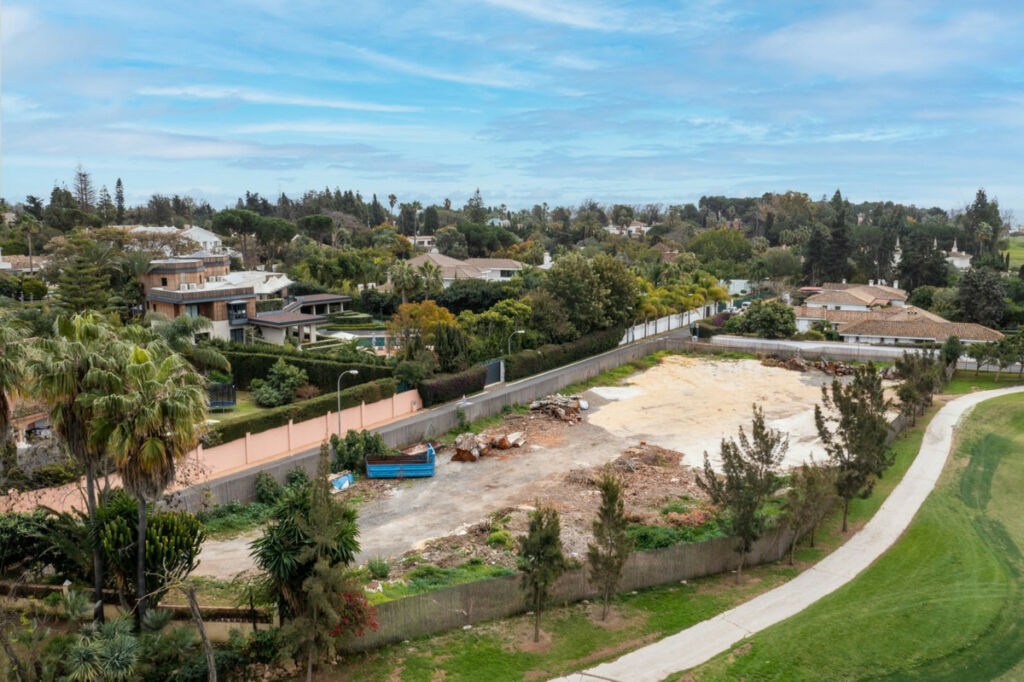 Residential Plot Guadalmina Baja Málaga - image 12