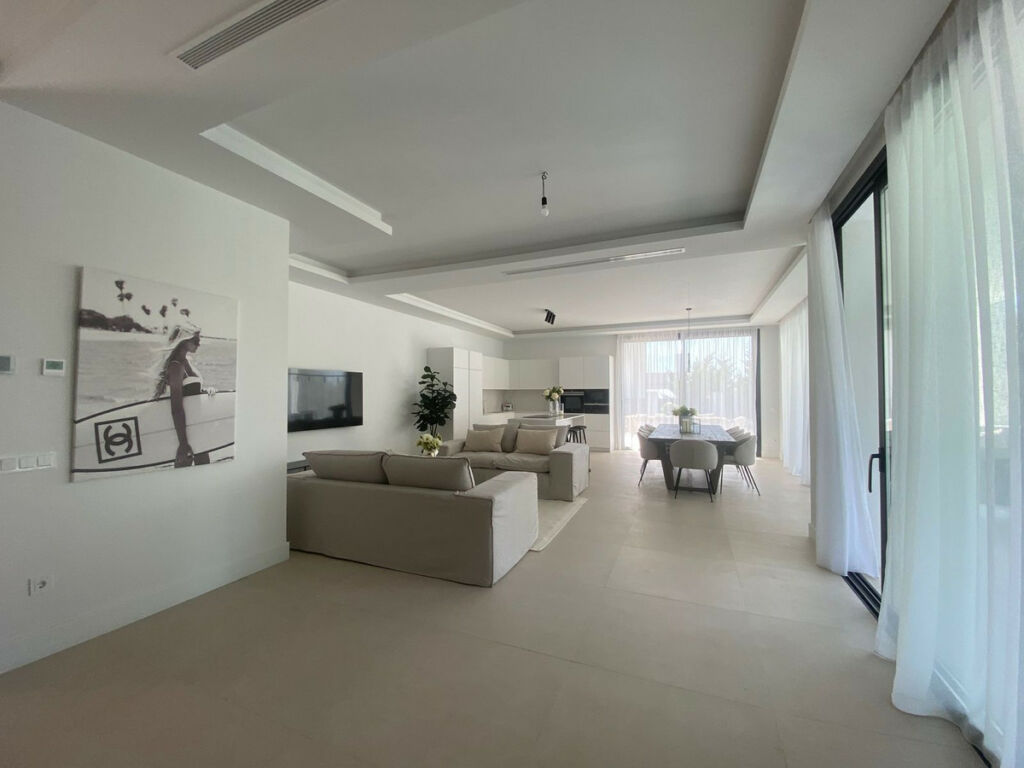 Detached Villa Monte Halcones Málaga - image 12