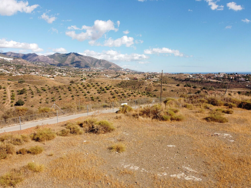 Residential Plot Mijas Golf Málaga - image 12