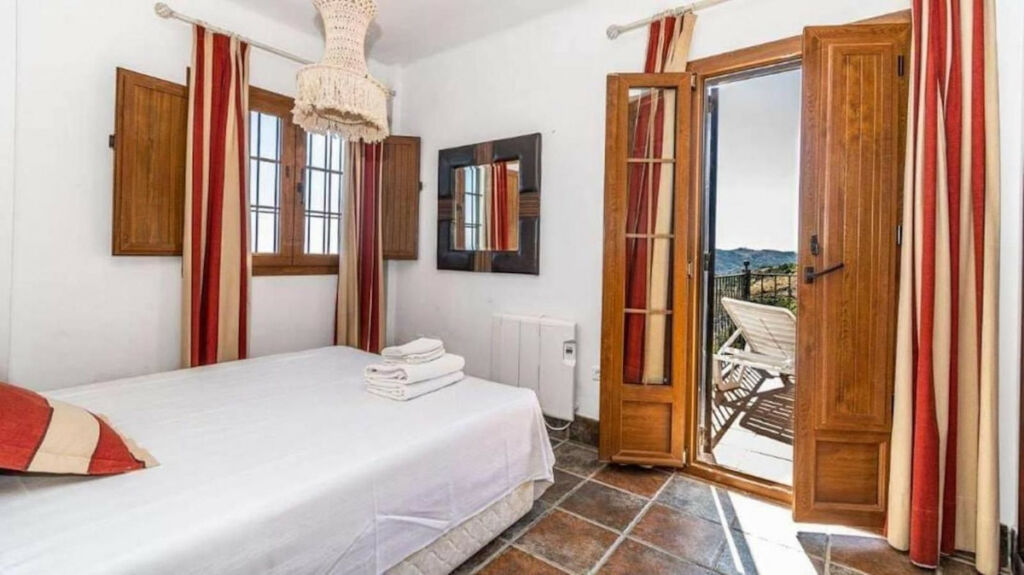 Detached Villa Frigiliana Málaga - image 11