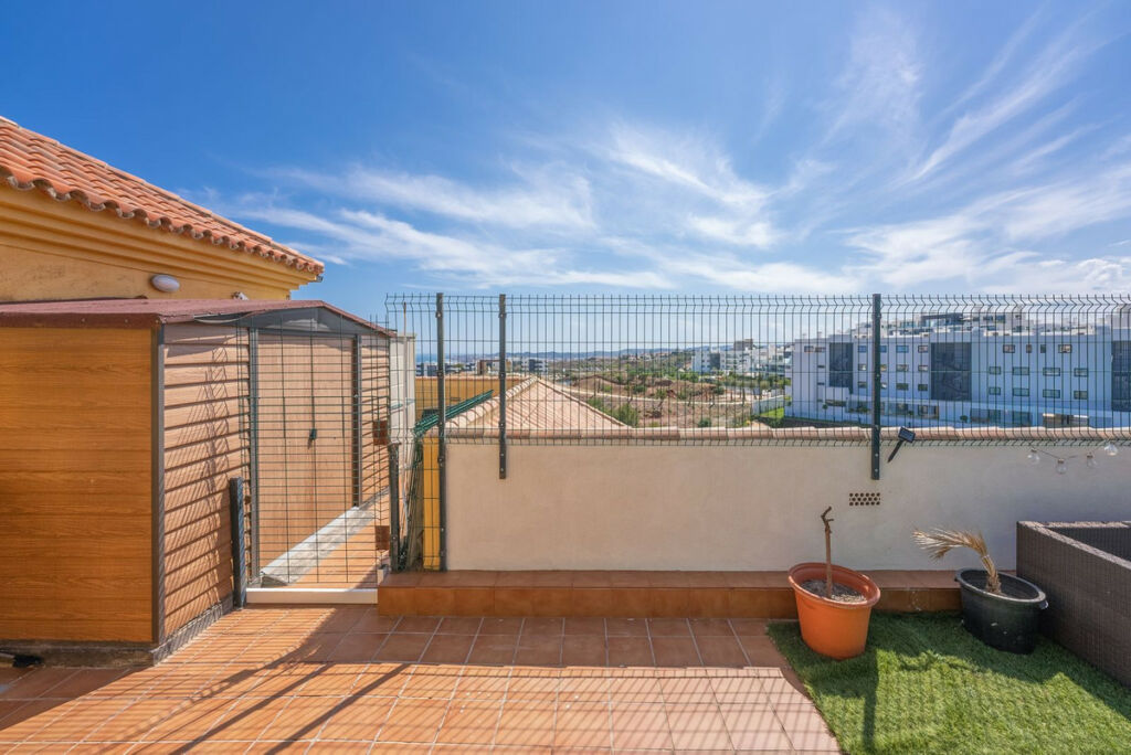 Penthouse Fuengirola Málaga - image 12