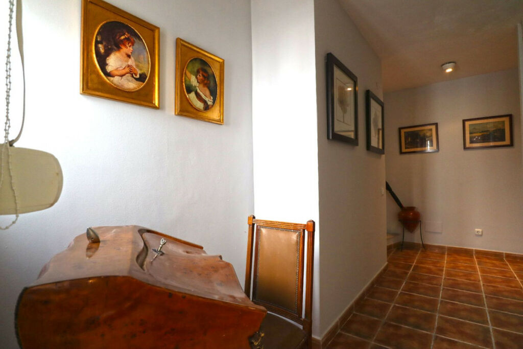 Middle Floor Apartment Marbella Málaga - image 12