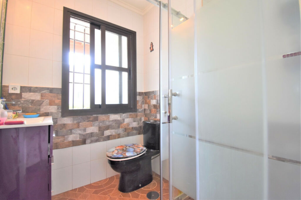Detached Villa Villamartin Alicante - image 13