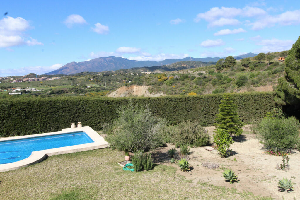 Residential Plot Benahavís Málaga - image 13