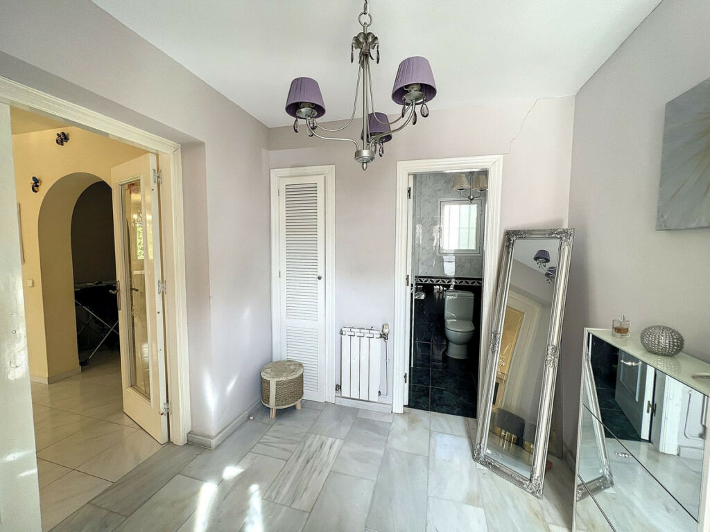 Detached Villa Mijas Málaga - image 17