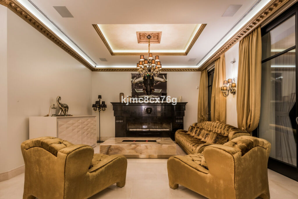Detached Villa Hacienda Las Chapas Málaga - image 13
