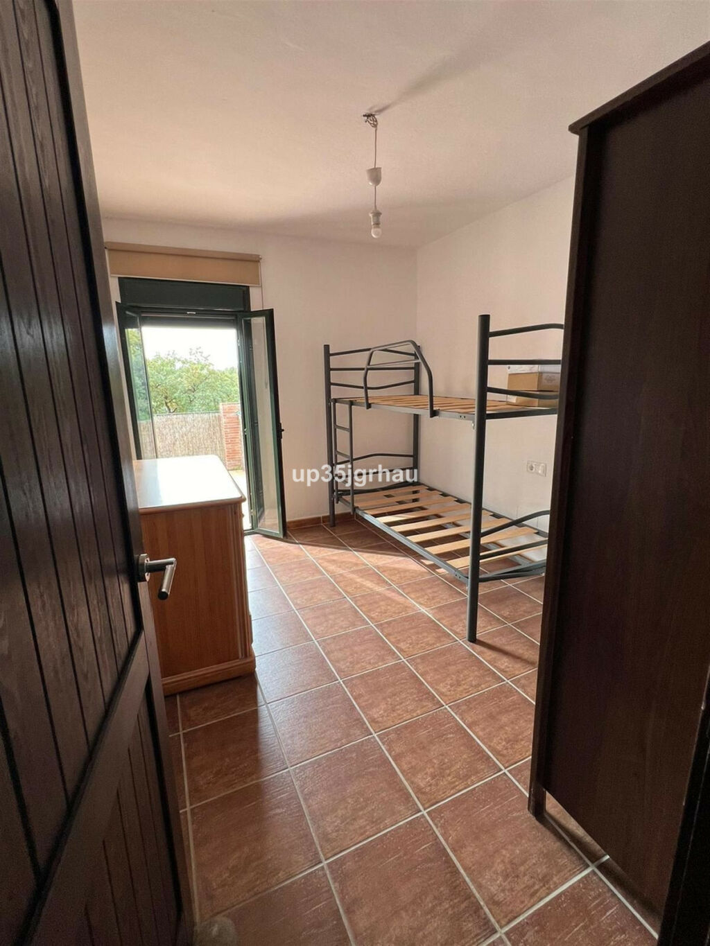 Detached Villa Estepona Málaga - image 13