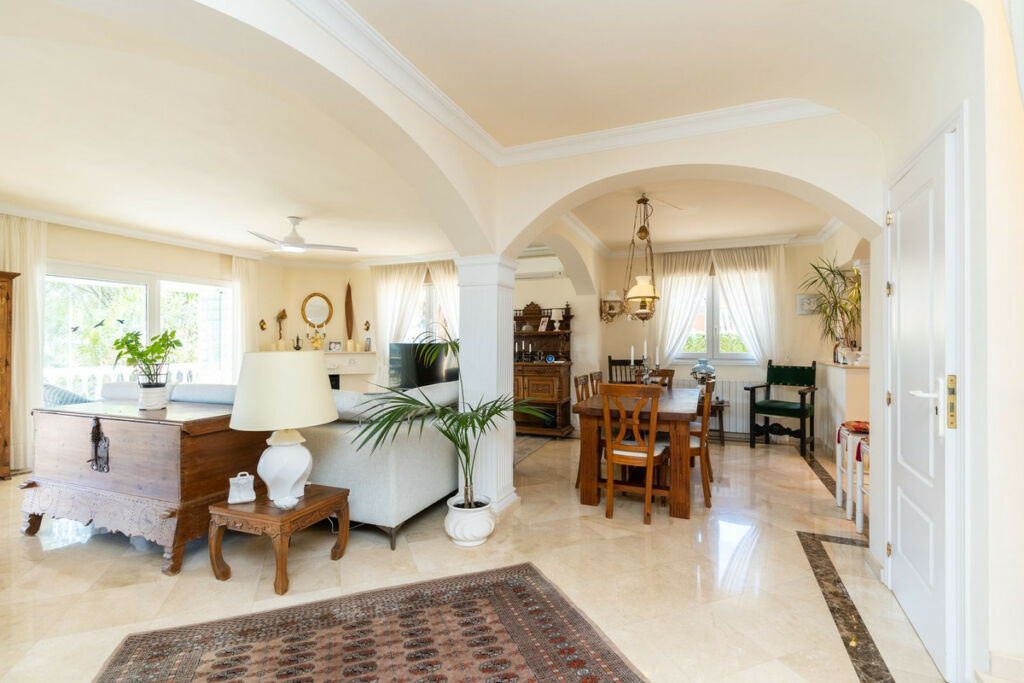 Detached Villa Torrenueva Málaga - image 15