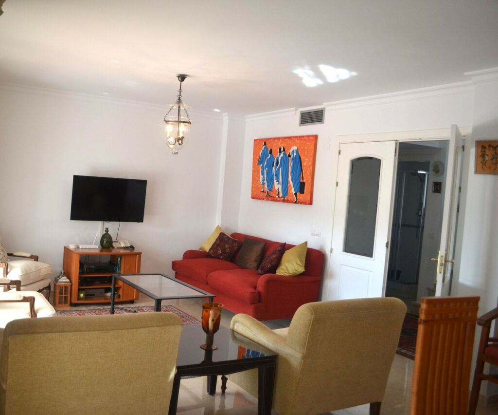Semi-Detached House Alhaurin Golf Málaga - image 15