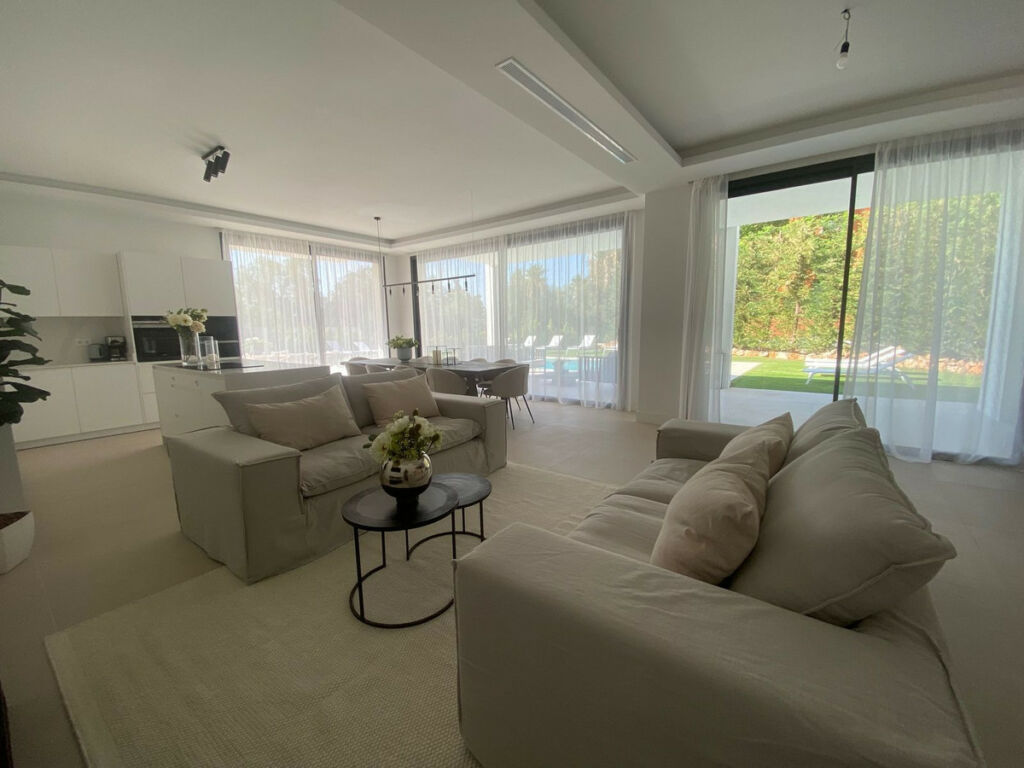 Detached Villa Monte Halcones Málaga - image 13