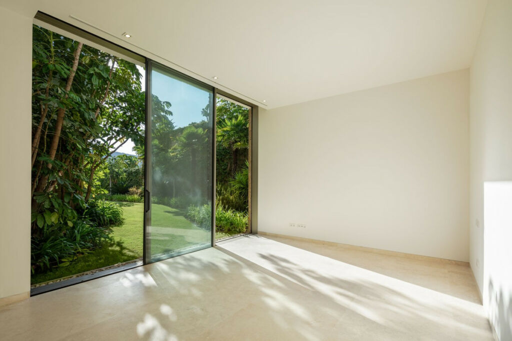 Detached Villa Casares Málaga - image 14