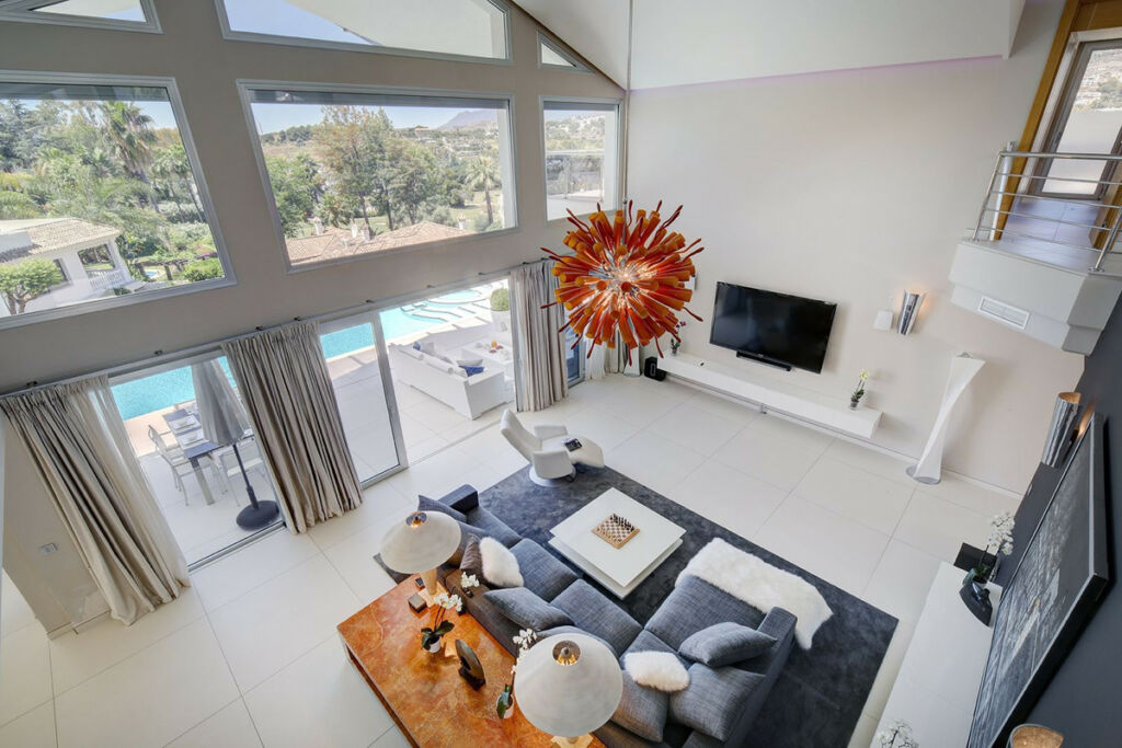 Detached Villa Nueva Andalucía Málaga - image 15