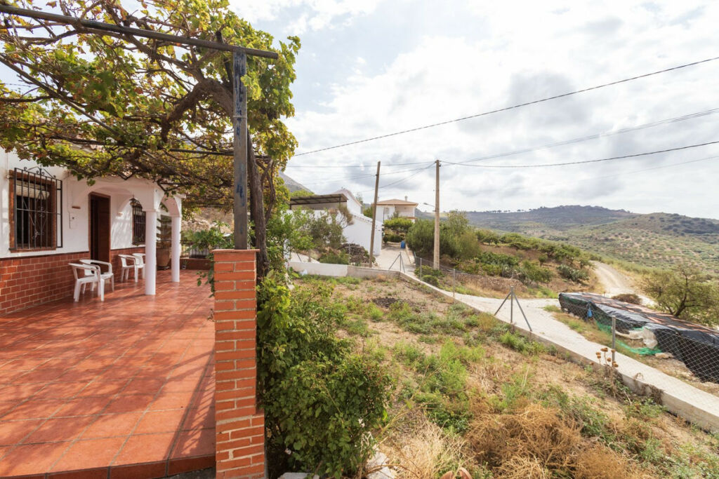 Detached Villa Periana Málaga - image 14