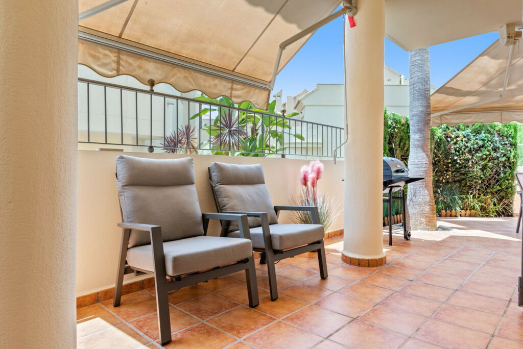Townhouse Costabella Málaga - image 14