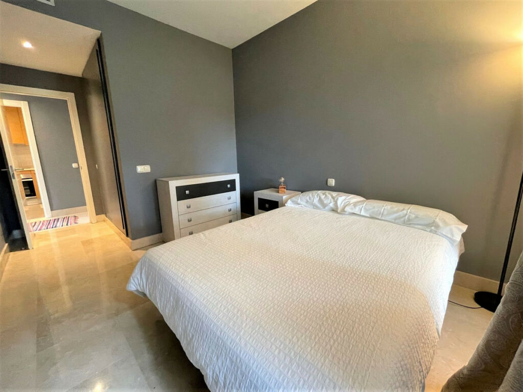 Ground Floor Apartment Estepona Málaga - image 15