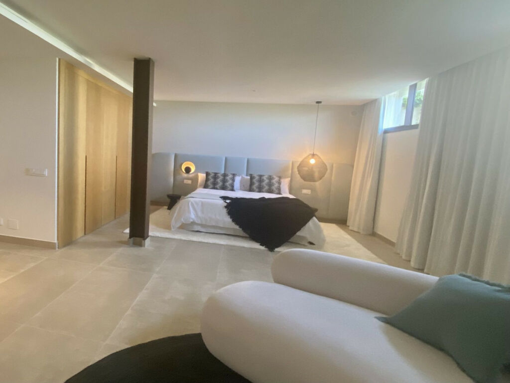 Detached Villa Benahavís Málaga - image 15