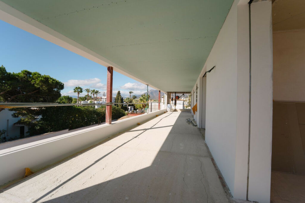Detached Villa Las Chapas Málaga - image 15