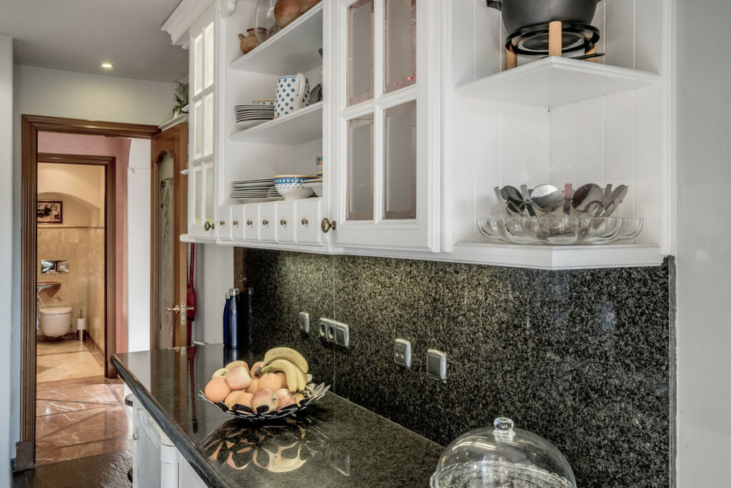 Penthouse Nueva Andalucía Málaga - image 16