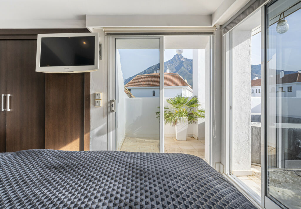 Penthouse The Golden Mile Málaga - image 15