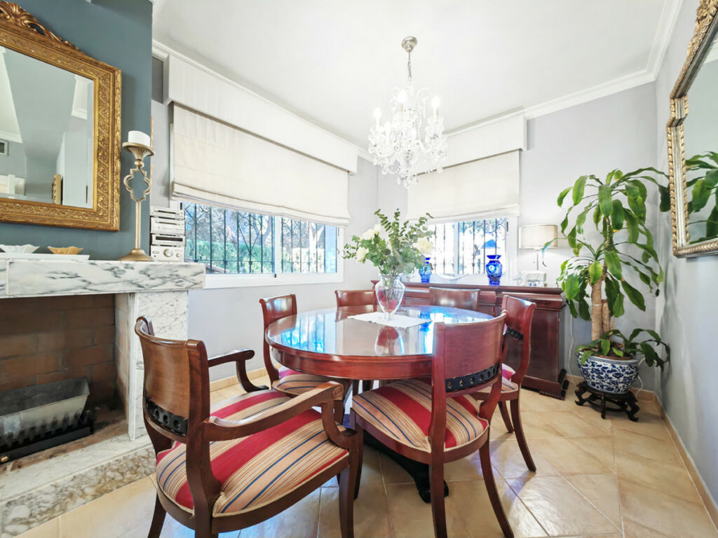 Detached Villa Marbesa Málaga - image 15