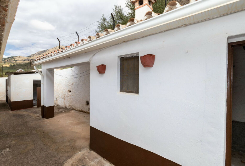 Detached Villa Periana Málaga - image 16