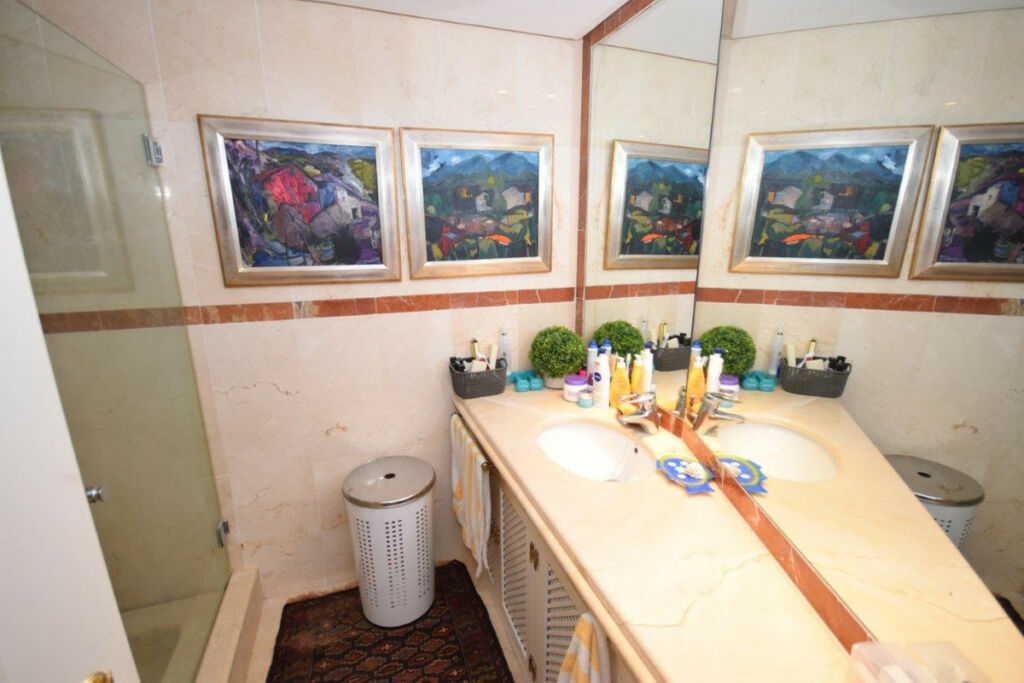 Middle Floor Apartment Costalita Málaga - image 16