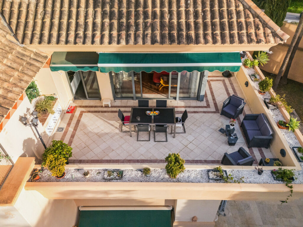 Penthouse Nueva Andalucía Málaga - image 17