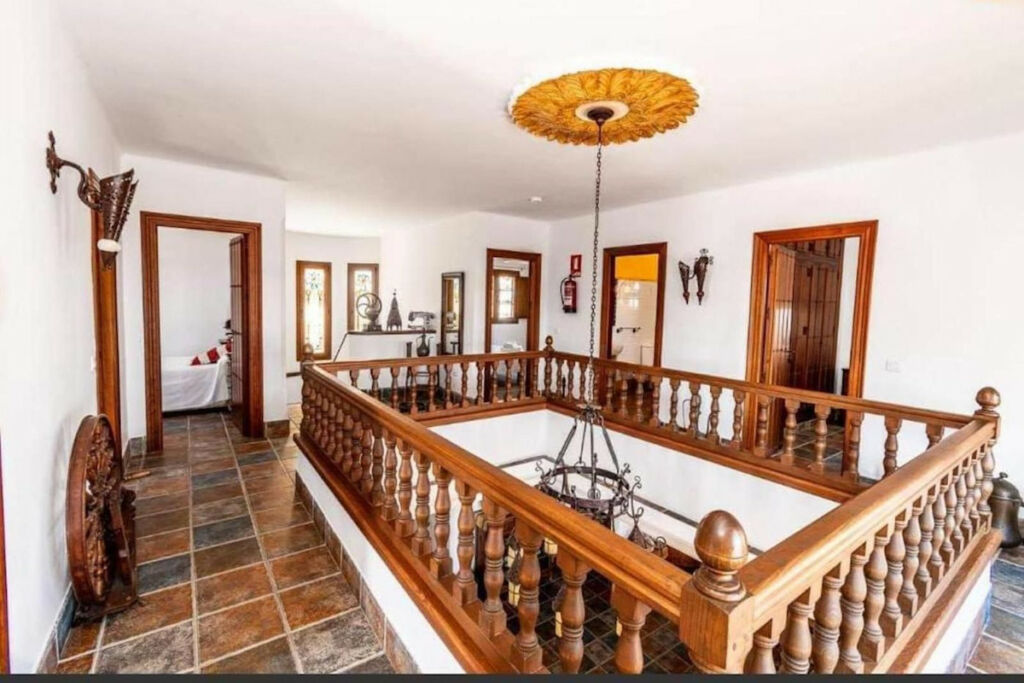 Detached Villa Frigiliana Málaga - image 15