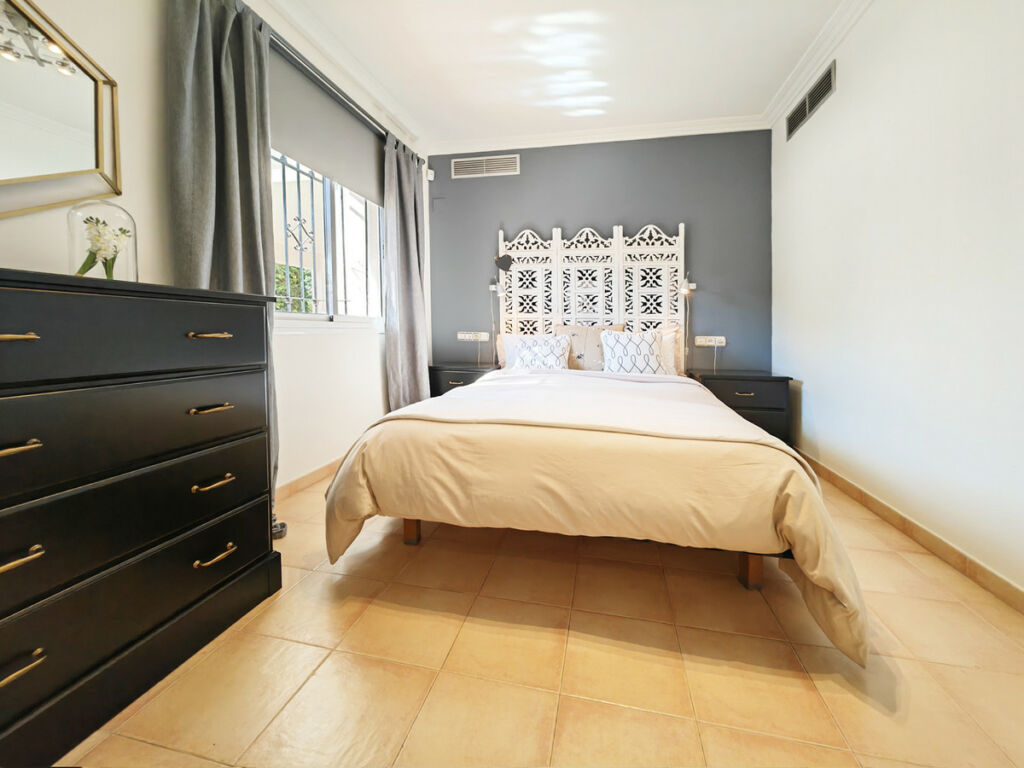 Detached Villa Marbesa Málaga - image 16