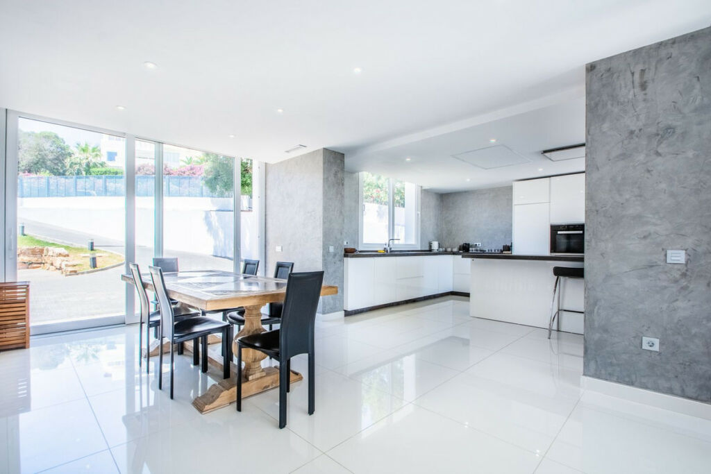 Detached Villa La Mairena Málaga - image 17
