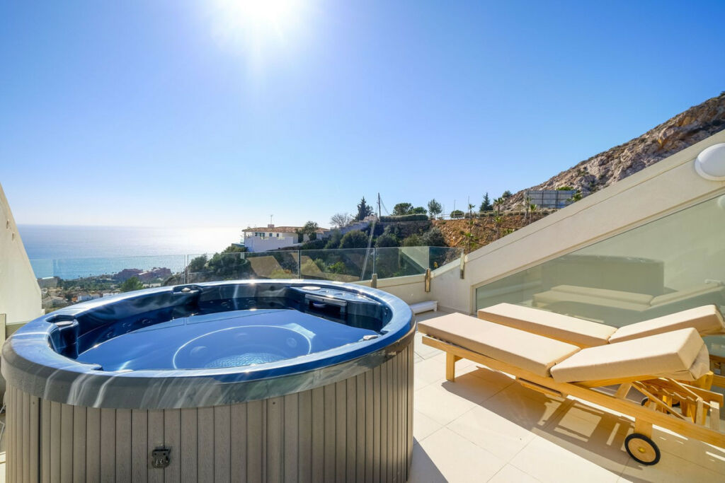 Penthouse Duplex Benalmadena Pueblo Málaga - image 17