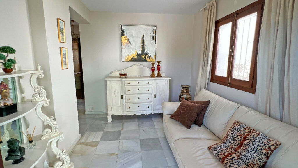 Detached Villa Mijas Málaga - image 17